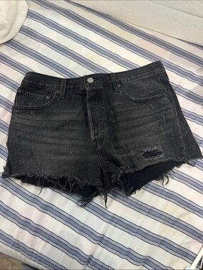 Levi’s 501 Black Shorts